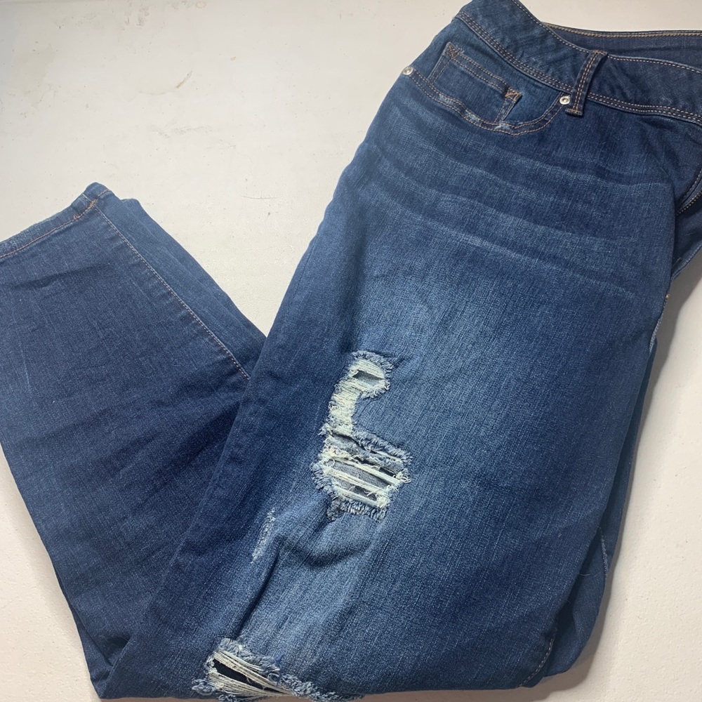 Maurices High Rise Distressed Jeggings